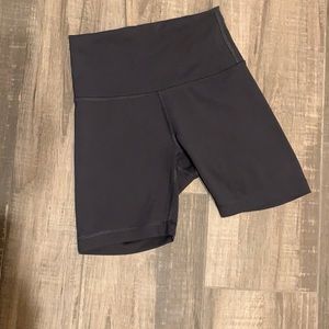 Lululemon wunder train shorts.